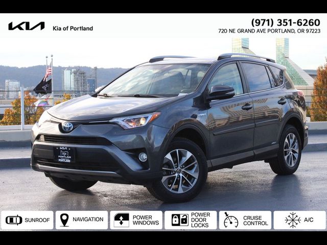 2018 Toyota RAV4 Hybrid XLE