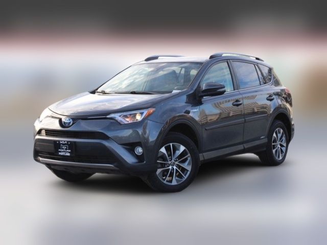 2018 Toyota RAV4 Hybrid XLE