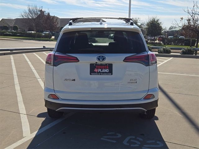 2018 Toyota RAV4 Hybrid XLE