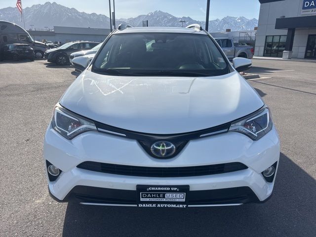 2018 Toyota RAV4 Hybrid XLE