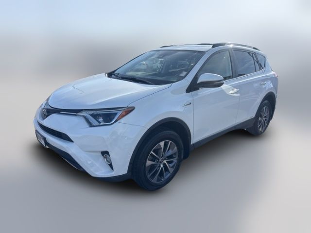 2018 Toyota RAV4 Hybrid XLE