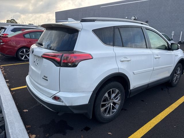 2018 Toyota RAV4 Hybrid XLE