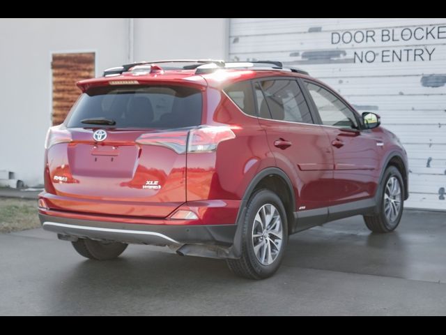 2018 Toyota RAV4 Hybrid XLE