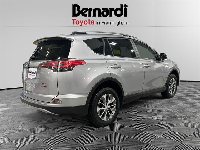 2018 Toyota RAV4 Hybrid XLE