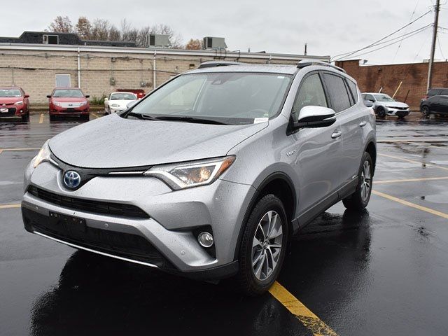 2018 Toyota RAV4 Hybrid XLE