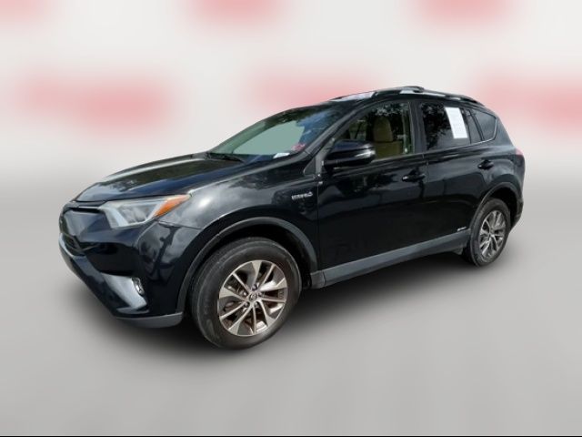 2018 Toyota RAV4 Hybrid XLE