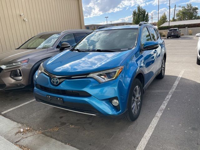 2018 Toyota RAV4 Hybrid XLE