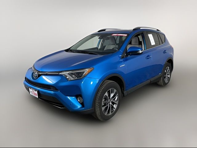 2018 Toyota RAV4 Hybrid XLE