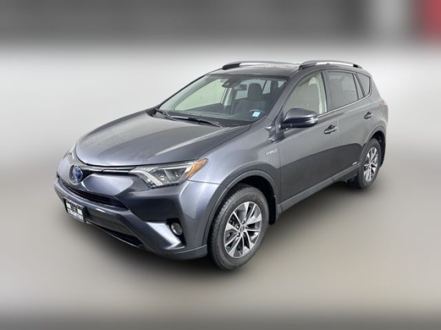 2018 Toyota RAV4 Hybrid XLE