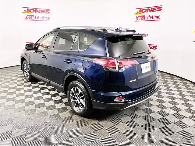 2018 Toyota RAV4 Hybrid XLE