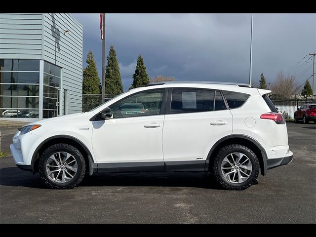 2018 Toyota RAV4 Hybrid XLE