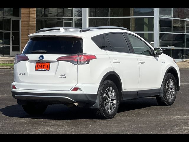 2018 Toyota RAV4 Hybrid XLE