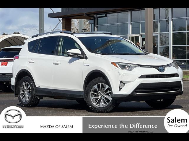 2018 Toyota RAV4 Hybrid XLE