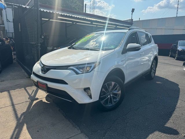 2018 Toyota RAV4 Hybrid XLE