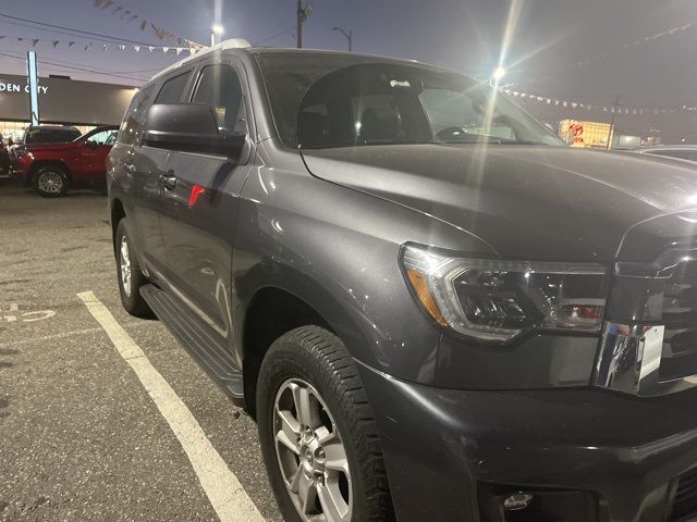 2018 Toyota Sequoia SR5