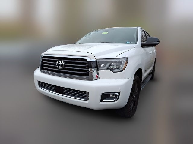 2018 Toyota Sequoia SR5