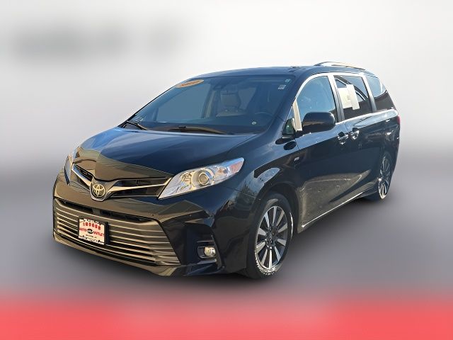 2018 Toyota Sienna 