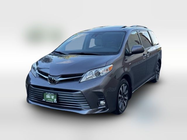 2018 Toyota Sienna 