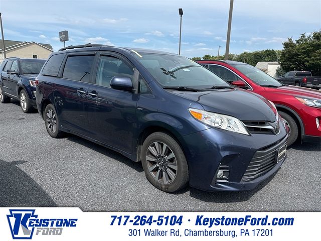 2018 Toyota Sienna 