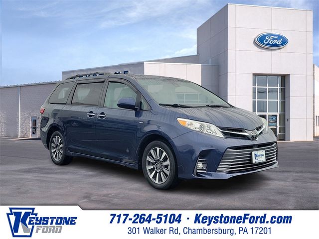 2018 Toyota Sienna 