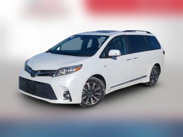 2018 Toyota Sienna 