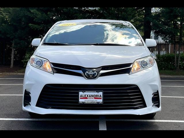 2018 Toyota Sienna 