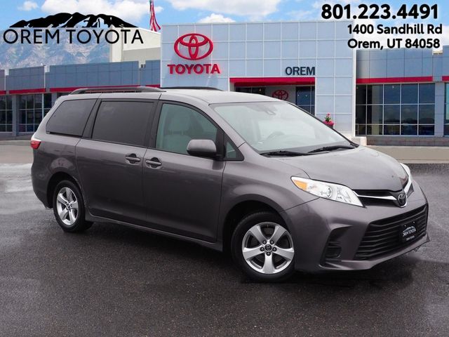 2018 Toyota Sienna 