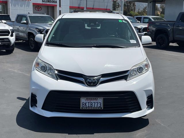 2018 Toyota Sienna LE Auto Access Seat