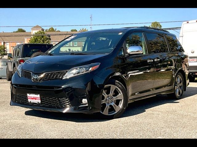 2018 Toyota Sienna SE Premium