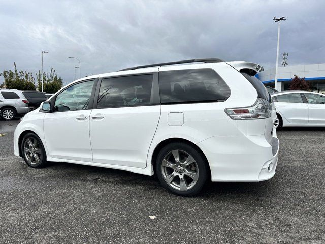 2018 Toyota Sienna SE