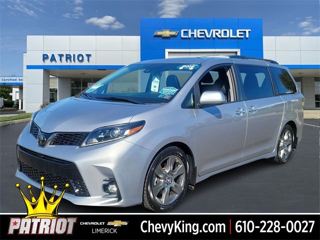 2018 Toyota Sienna 