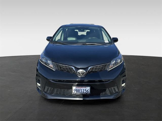 2018 Toyota Sienna SE
