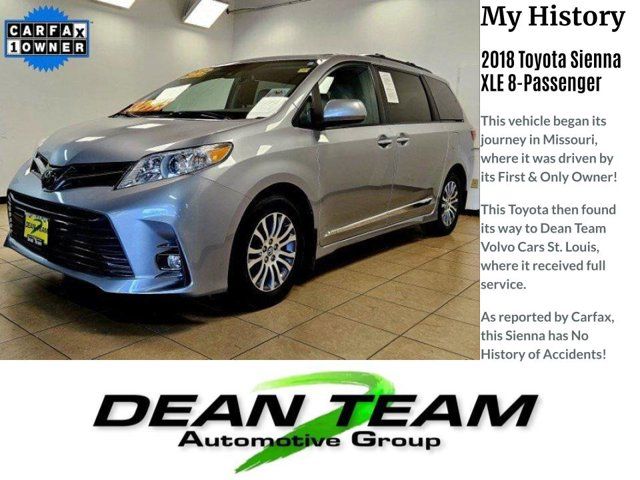 2018 Toyota Sienna XLE Auto Access Seat