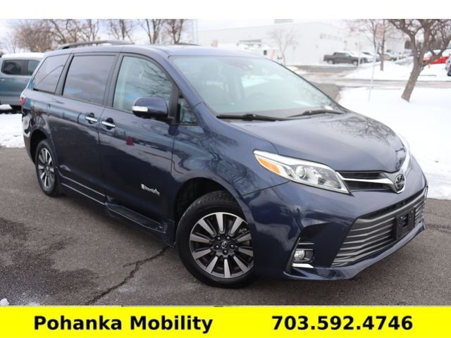 2018 Toyota Sienna Limited Premium