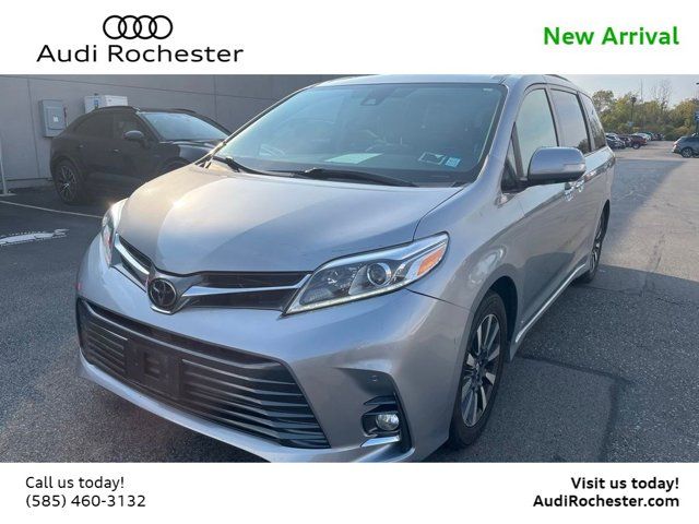 2018 Toyota Sienna 