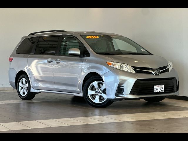 2018 Toyota Sienna 