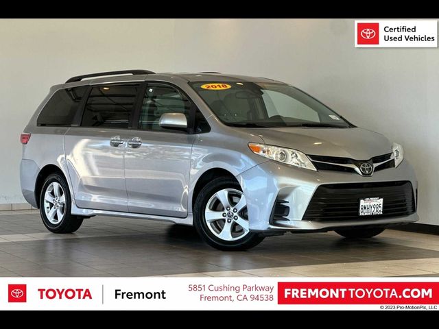 2018 Toyota Sienna 