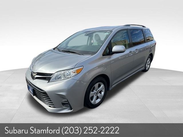 2018 Toyota Sienna 