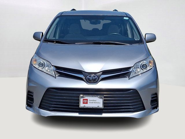 2018 Toyota Sienna 