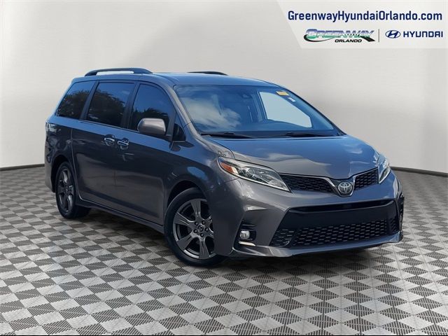 2018 Toyota Sienna 