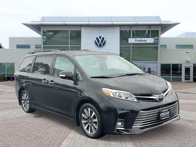 2018 Toyota Sienna Limited Premium