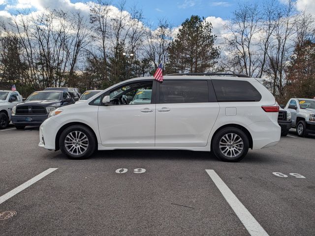 2018 Toyota Sienna 