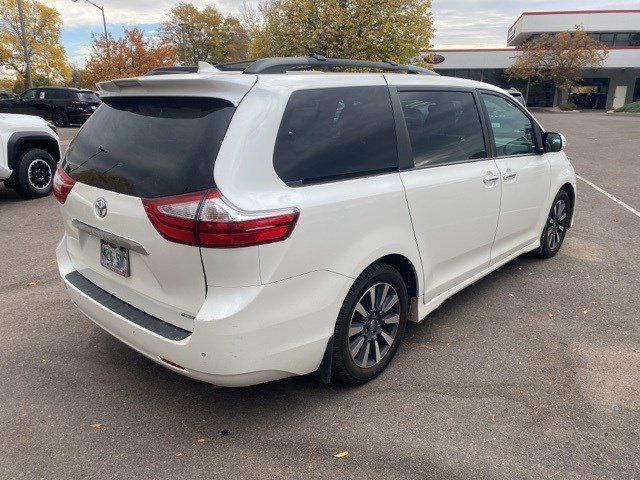 2018 Toyota Sienna Limited