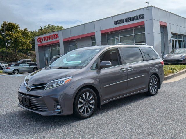 2018 Toyota Sienna Limited Premium