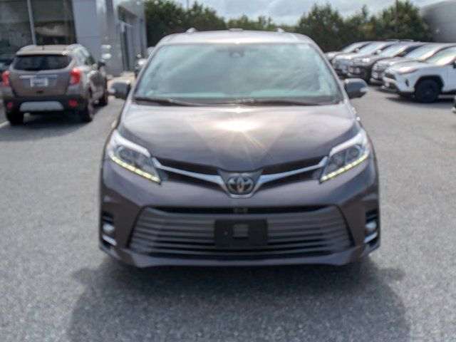 2018 Toyota Sienna Limited Premium