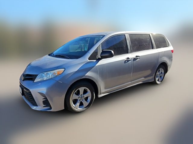 2018 Toyota Sienna L