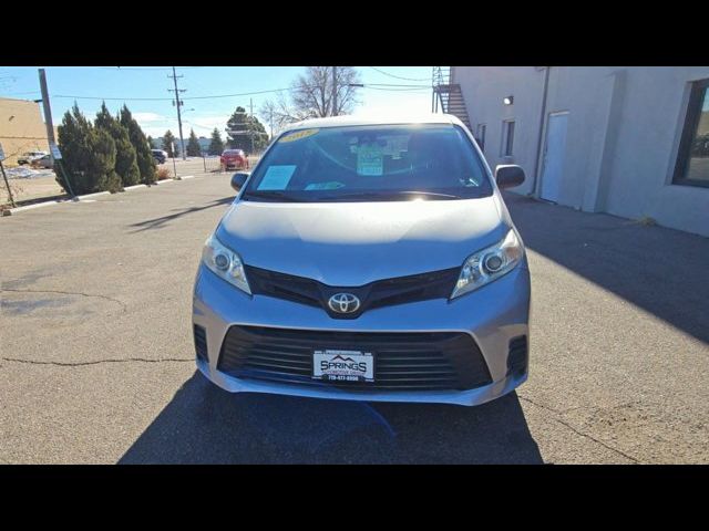 2018 Toyota Sienna L