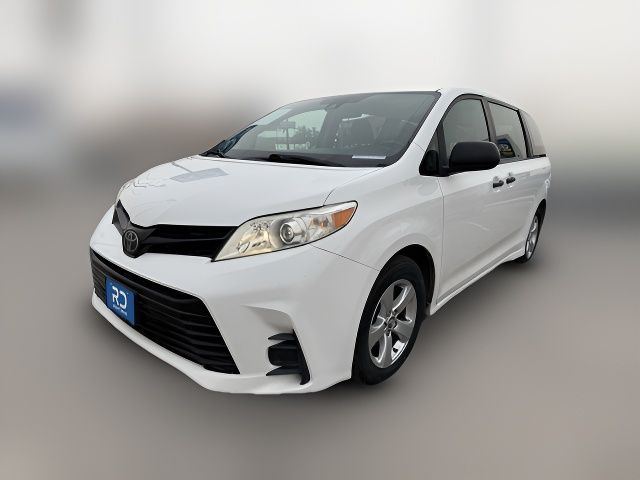 2018 Toyota Sienna L