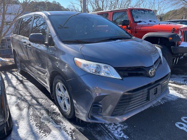 2018 Toyota Sienna L