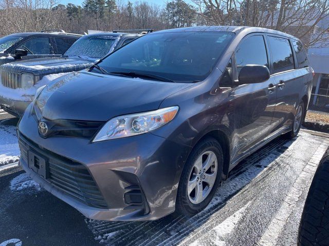 2018 Toyota Sienna L